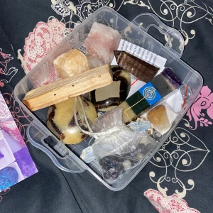 Kristaller  - Dem i påsarna 30 kr styck resten kom privat för pris