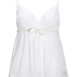 odd molly linne - vitt linne ifrån odd molly i jättebra skick 💓 storlek 0 vilket motsvarar xs 