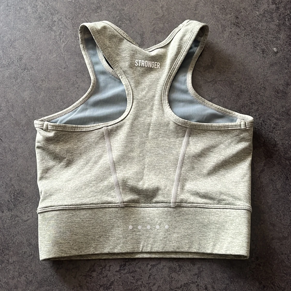 STRONGER Sporttopp XS - 90