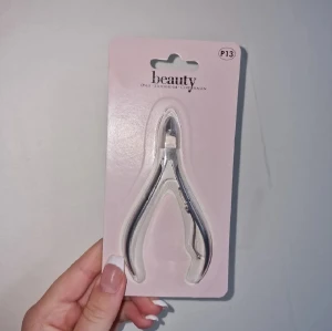 Nagelsax - Nagel knipsare oöppnad förpackning🦋 Säljes då jag redan har en
