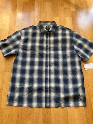 Vans shorta - Fin shorta i storlek L  Med loose fit. 