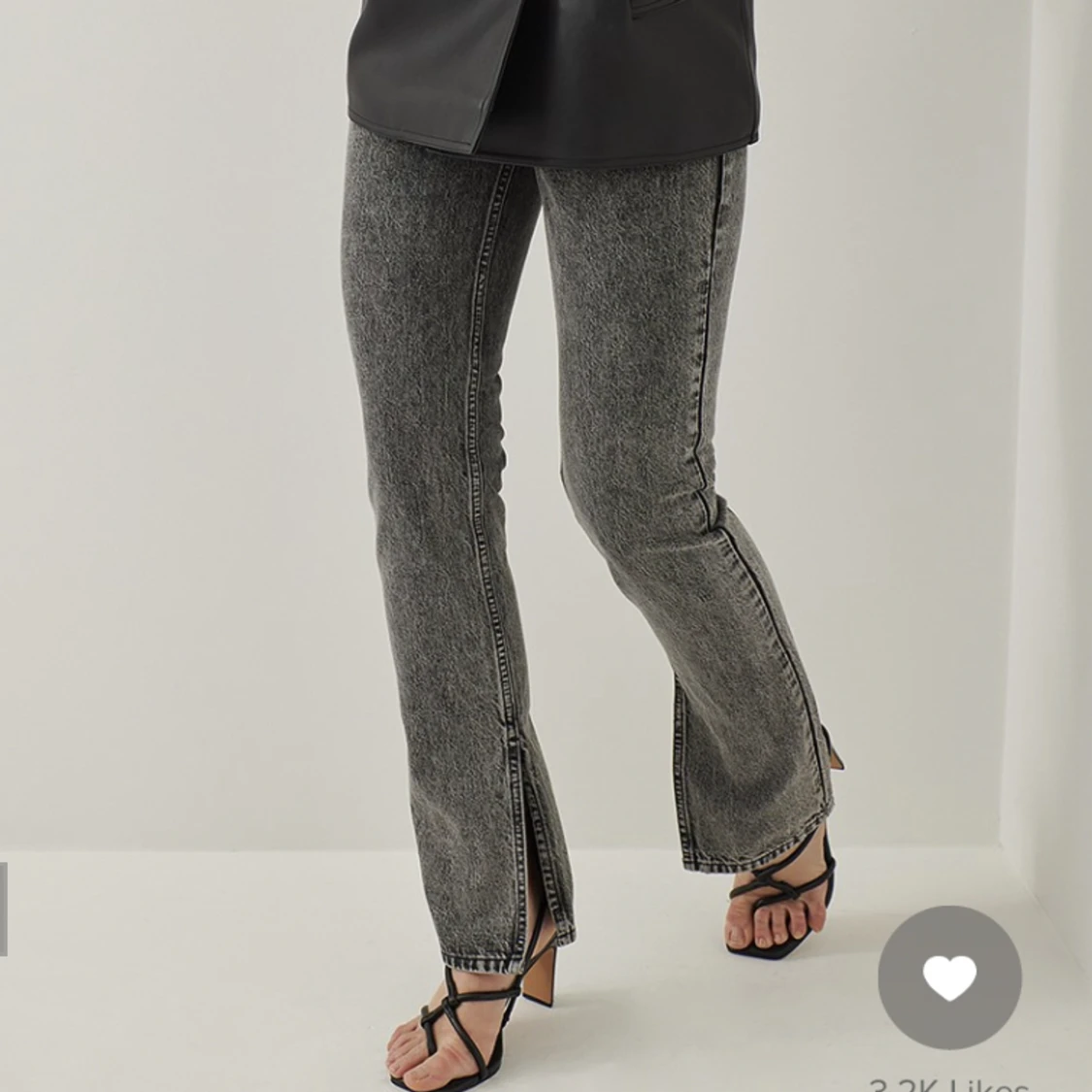 Jeans med raka ben och mediummidja - 90