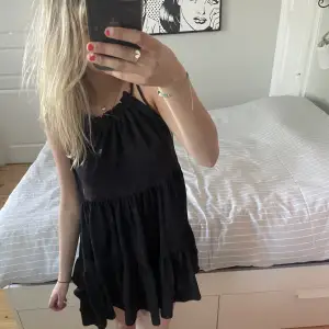 Så fin svart klänning
