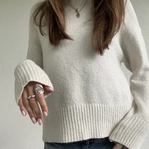 Vit stickad tröja - Så mysig stickad vit tröja! ❤️❤️