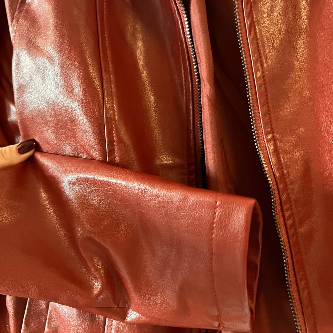 Olivia Jacket in PU Blood Red leather(läderimitation) - 91