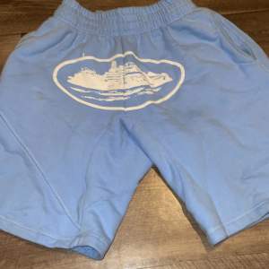 Corteiz baby blue shorts Finns kvitto 