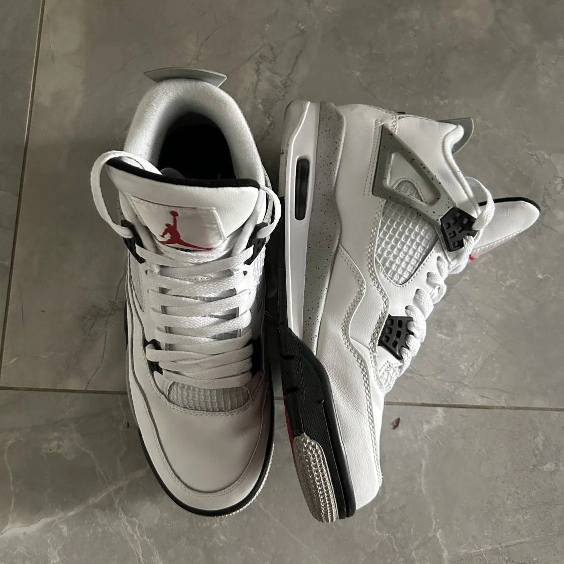 Jordan 4 white cement  - 91