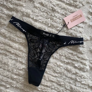 Underkläder missguided  - Trosor från missguided