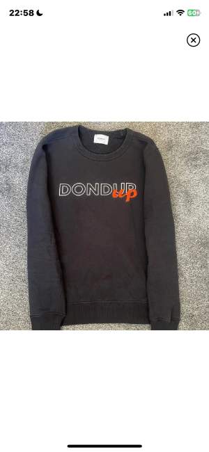 Dondup swetshirt- fint skick 8/10 inte använd så mycket-650 kr—storlek s