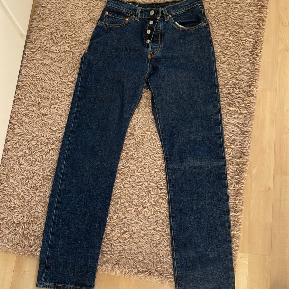 Levi’s Jeans - 90