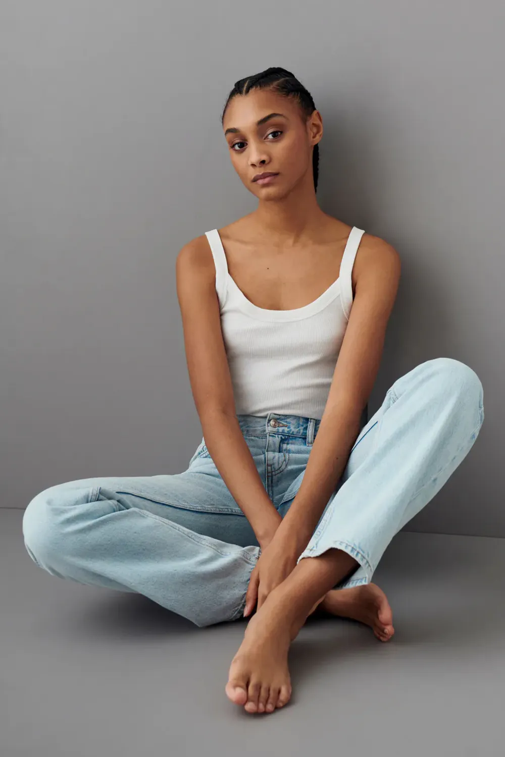 Säljer mina poppis jeans från Gina jätte billigt då jag vill få dom sålt snabbt🤍. Jeans & Byxor.