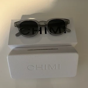 Chimi 01 - Chimi 01 säljer pågrund av att min son inte använder dem längre köpta för ungefär 3 månader sen