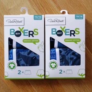 Nytt Boxershorts barn - Hej har 2 paket Pierre Robert kalsonger/boxershorts som jag inte öppnat. Storlek 110/116. Väldigt mjuka o sköna. 95% bomull och 5% elastan. 