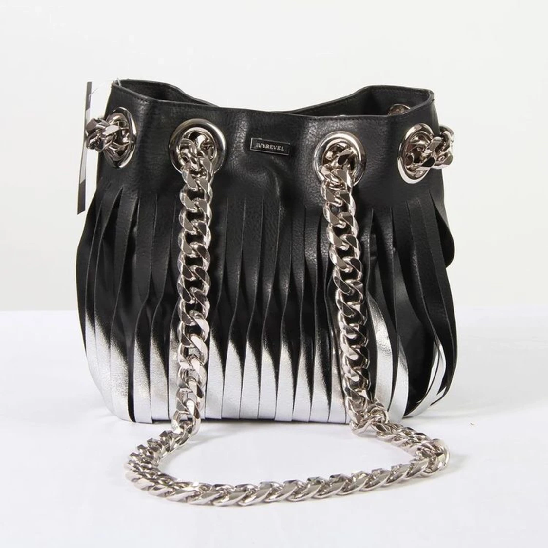 Handväska med kedja