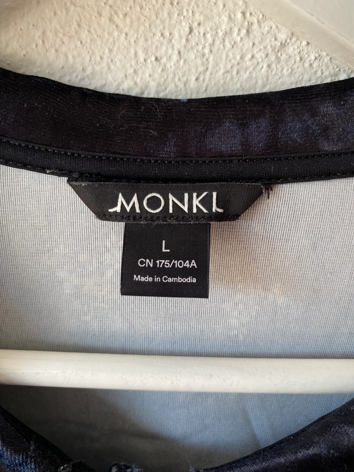 MONKI sammetsskjorta - 90