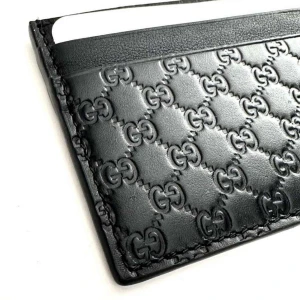 Gucci Microguccissima Card Case - Gucci Microguccissima Card Case  -Färg: Svart -Storlek: Onesize -Skick: Ny -Pris: 1,199kr