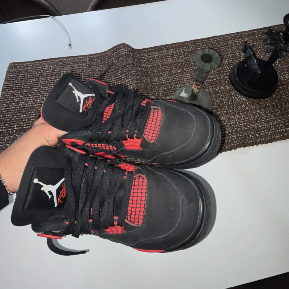 Jordan 4 red thunder  - 91