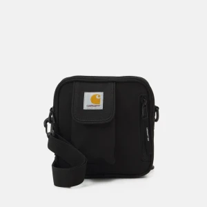 Carhartt bag  - Säljer p.g.a att den inte kommer till användning längre. Har en fläck typ på insidan i ett av facken därav priset skriv för bilder osv. 