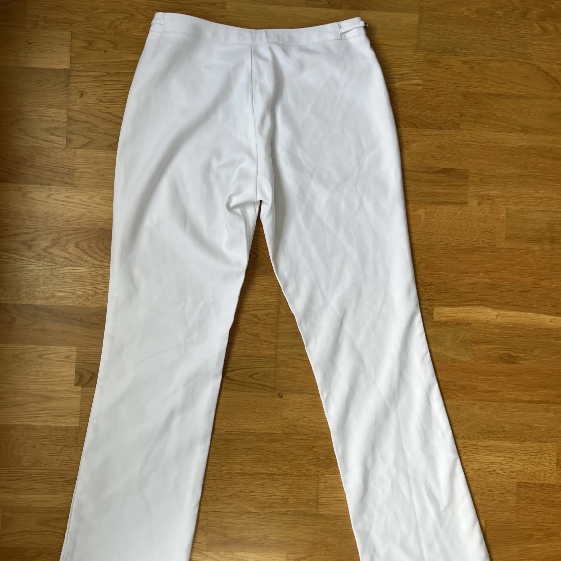 Vita kostymbyxor  - 91