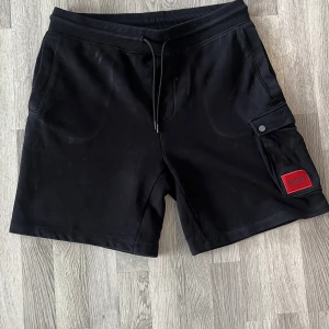 Hugo Boss Shorts - Hugo boss shorts  Storlek M