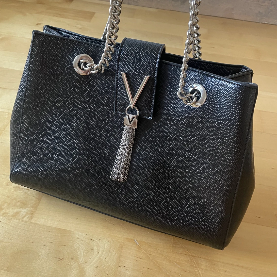 Valentino väska 