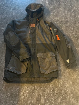Helly Hansen  - Helly Hansen Arbetsjacka i stl. 2xl