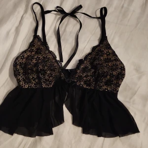 Bh-topp-linne - Oanvänd sexy bh-topp