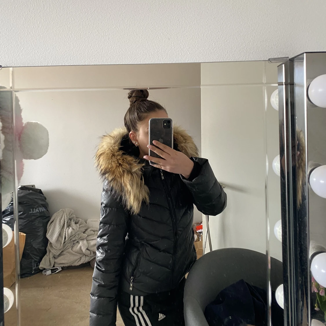 Hollies jacka 36 - 90