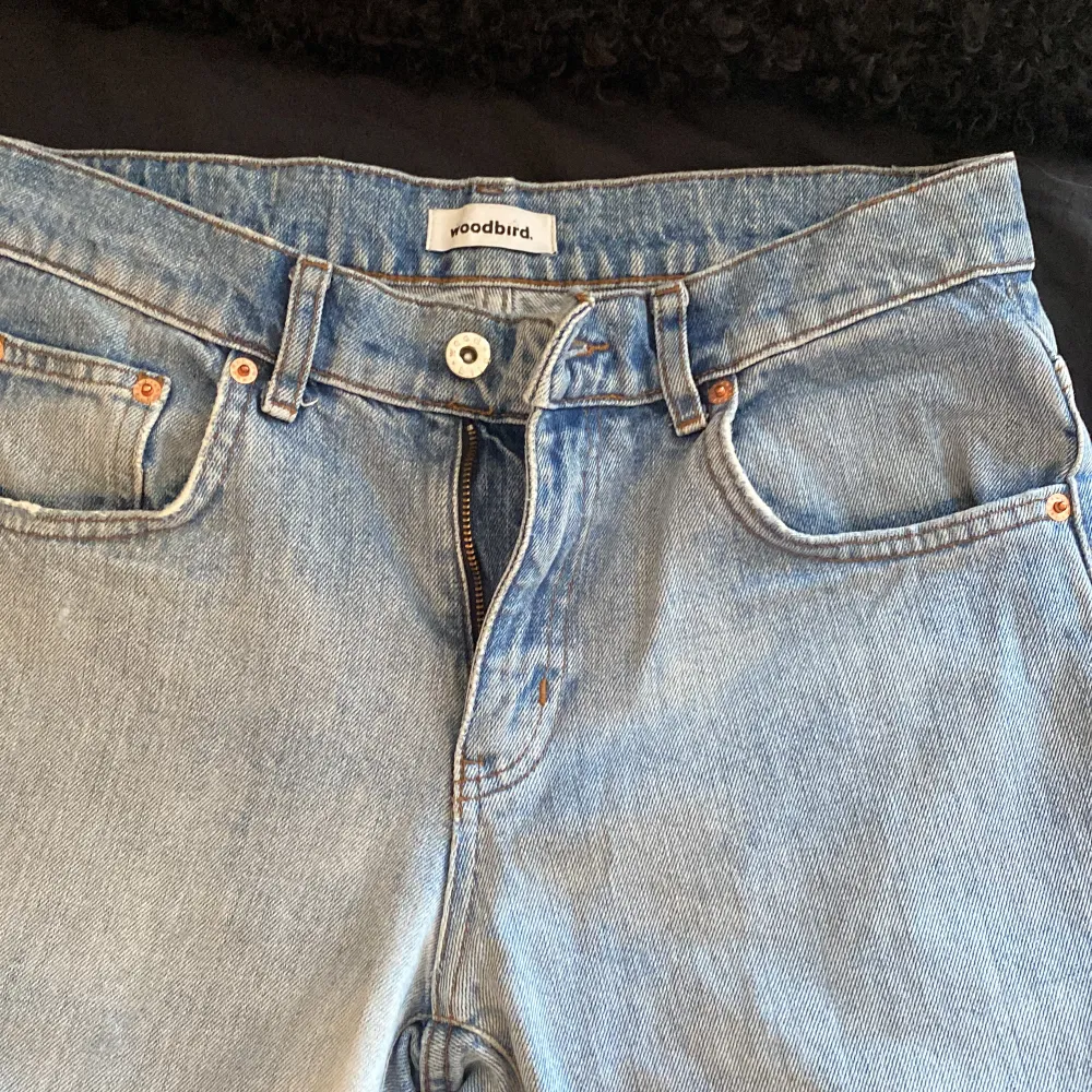 Bara använda ett par gånger, 8/10 alltså som nya. . Jeans & Byxor.