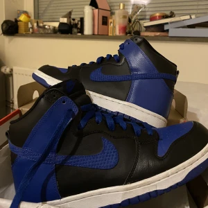 skor - kommer inte till användning de är så snygga, budgivning om flera intresserade 