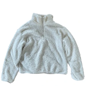 H&M tjocktröja - Är i bra skick! 