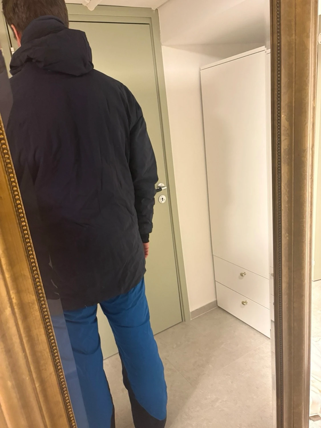 Mörkblå skidjacka från Peak performance  - 4