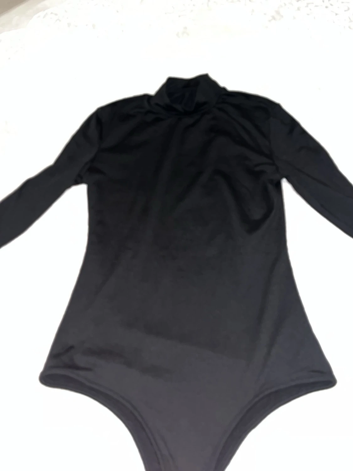 Svart långärmad body - 3