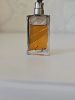 Vintage Kenzo Jungle pour homme - Vintage herrdoft Jungle från Kenzo, 5 ml flaska, väldigt sällsynt. Kan hämtas i centrala Stockholm.