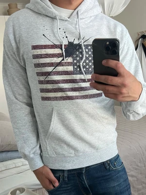 Concrete ink hoodie  - Nytt skick 