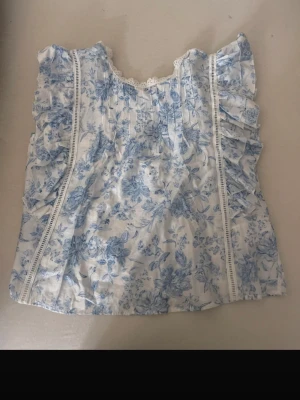 Blus Gina tricot - Supergullig blus💕