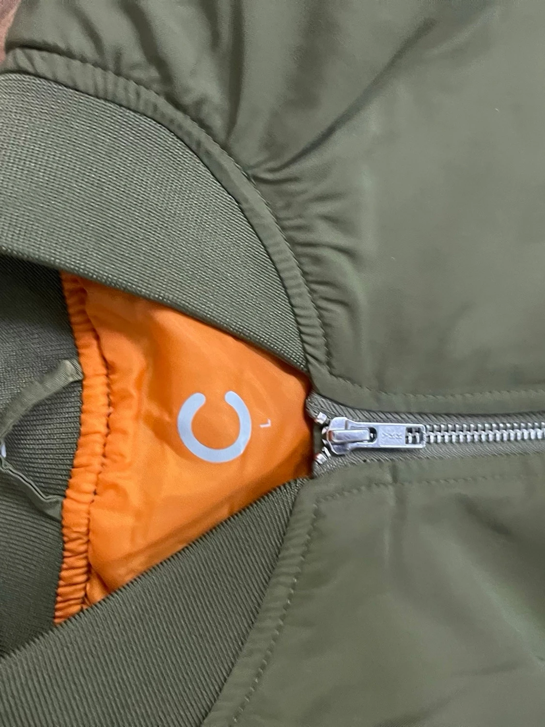 Olivgrön bomberjacka med orange foder - 3