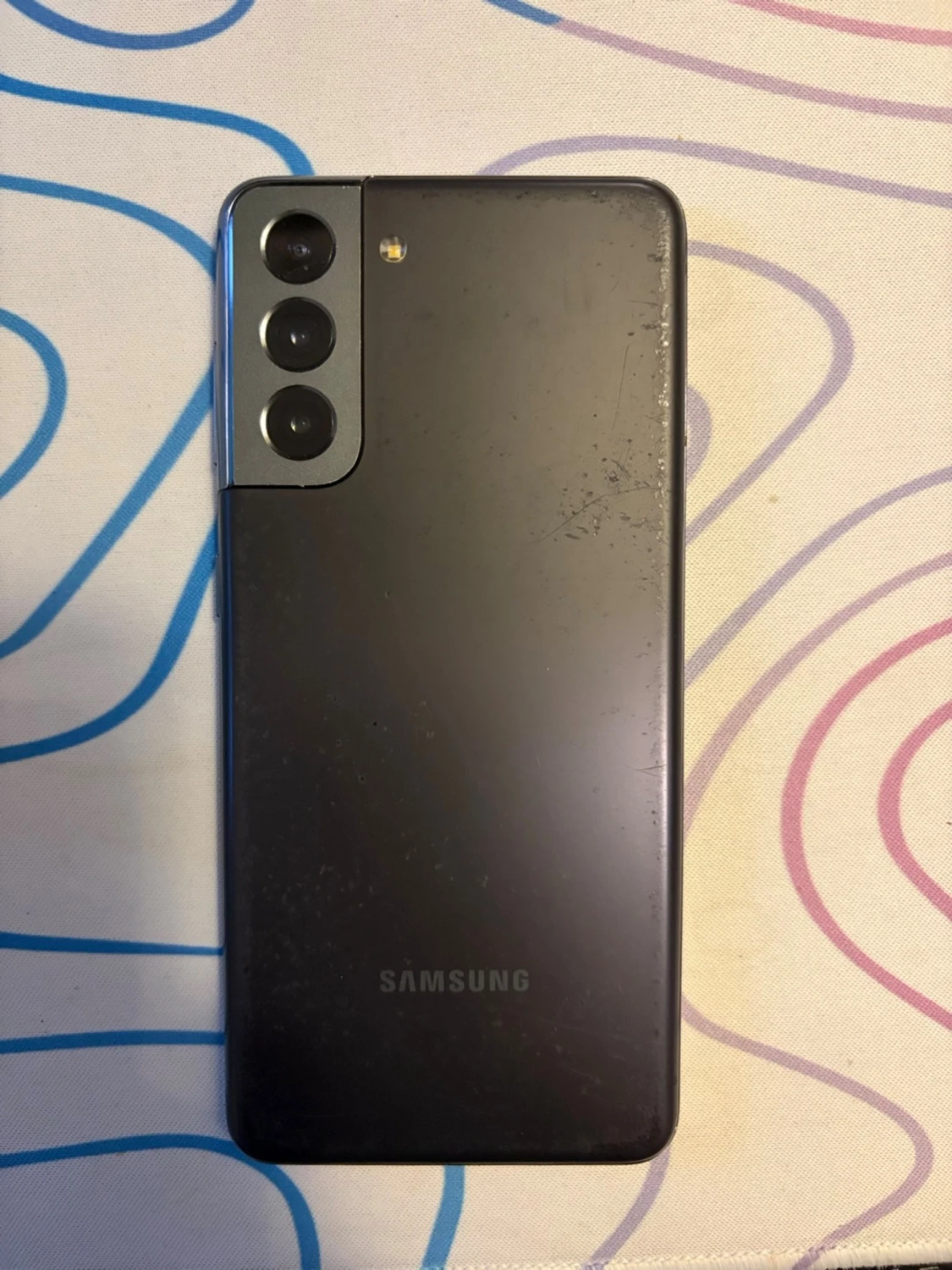 Samsung Galaxy S21 svart - 1