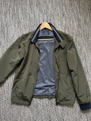 Scotch & Soda - Scotch & Soda bomberjacka. Mycket bra skick. Storlek S.