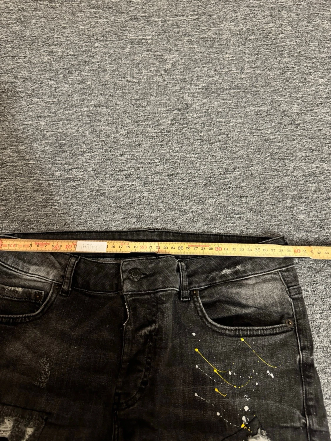 Svarta jeansshorts från Dsquared2 - 5