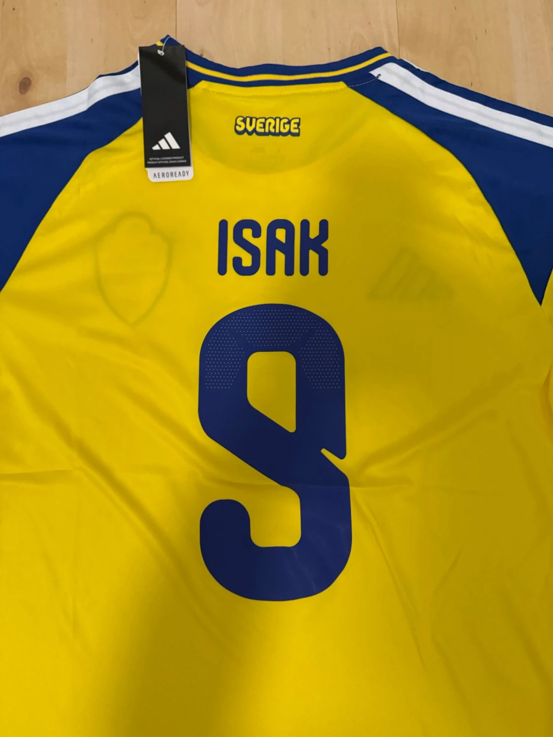 Isak #9 – Sverige Hemma (storlek M) - 2