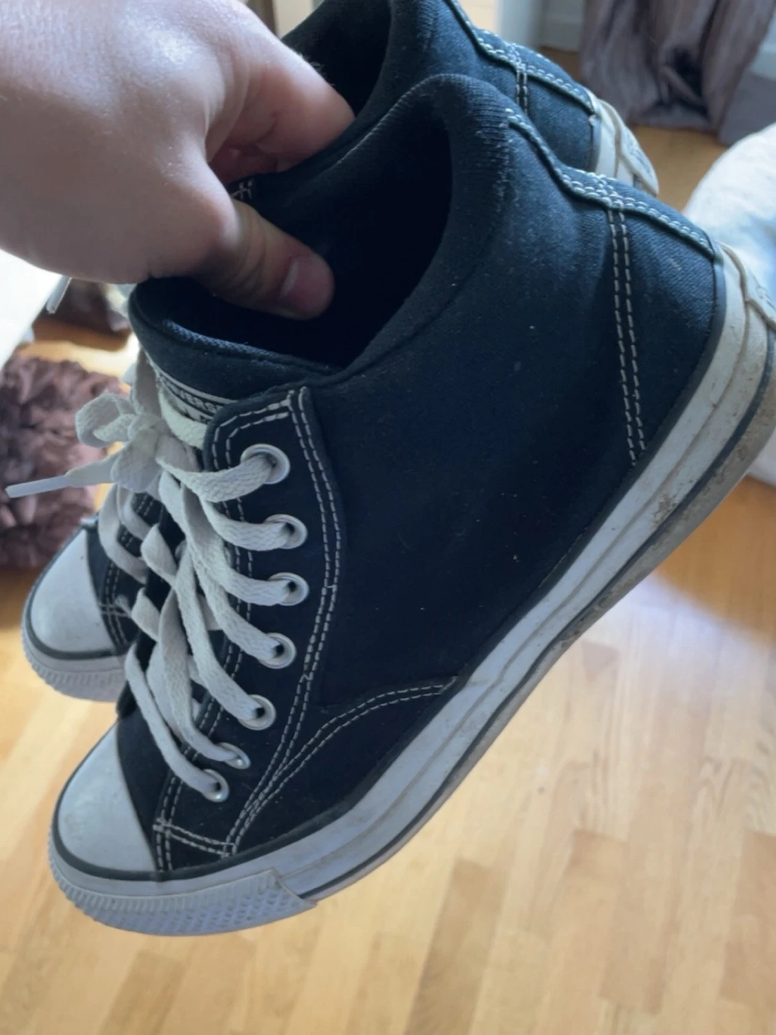 Svarta Converse All Star Highs - 2