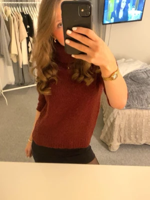 Polo tröja  - Som ny, köpt för 500kr