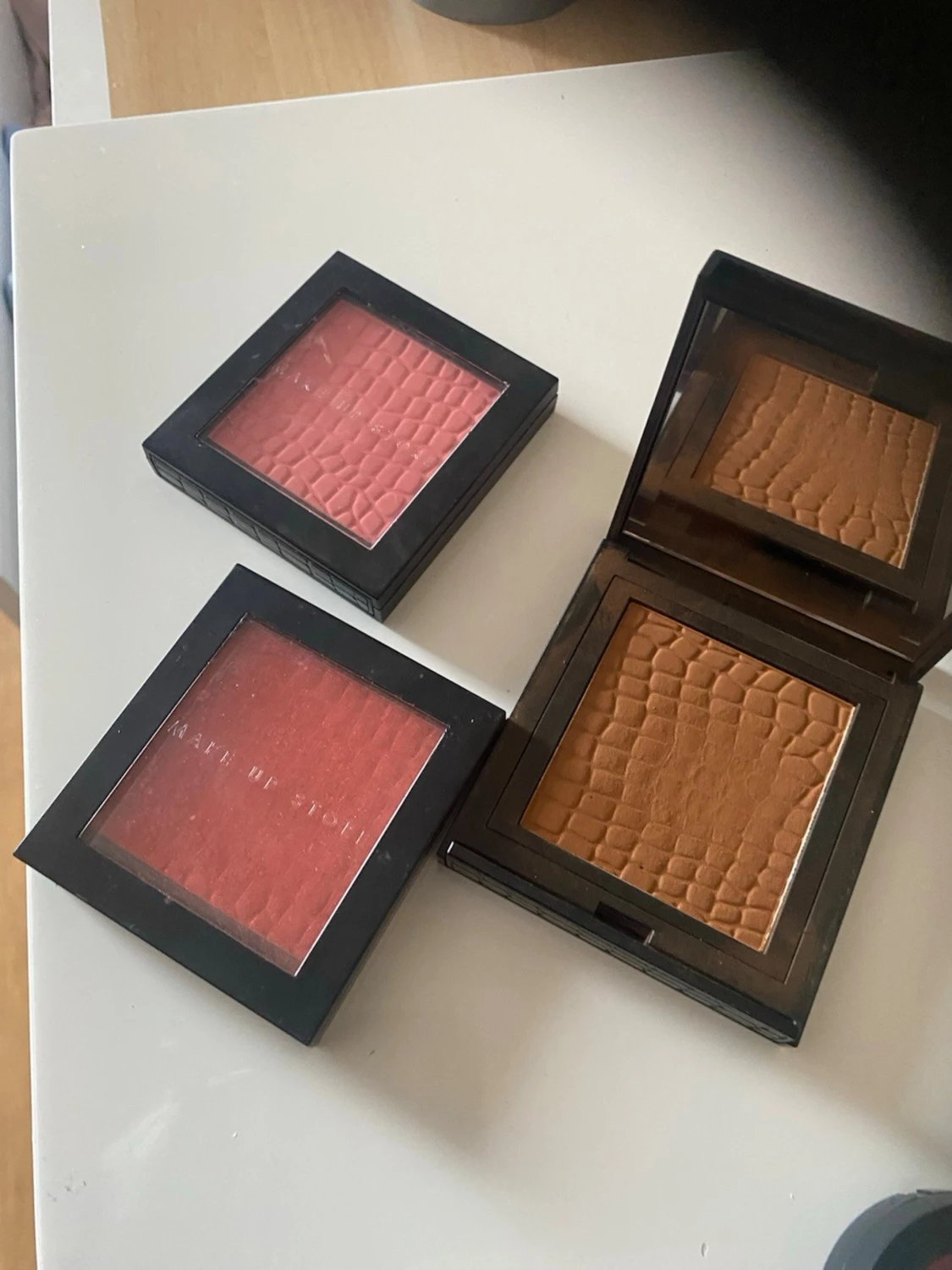 Rouge i korall och rosa från Make Up Store - 4