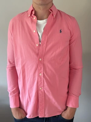 Ralph Lauren Skjorta - - Condition: 8/10 - Color: Pink - Size: S