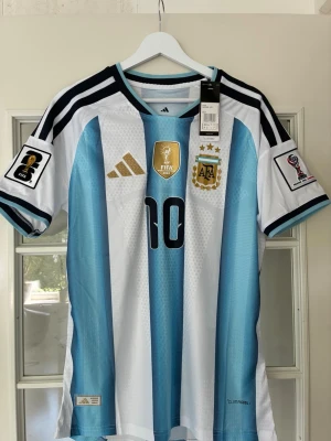 Argentina Tröja 2026 - #10 Leo Messi. VM 2026. Size M. Ny med prislapp. Player version. 