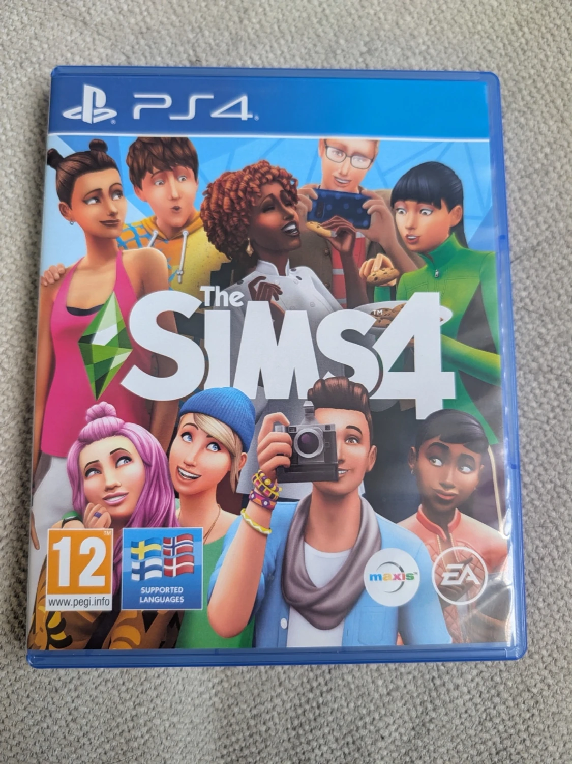The Sims 4 till PS4