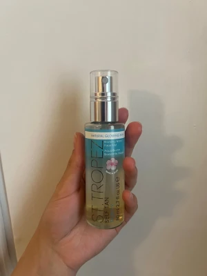 St. Tropez Self Tan Mist - Self tan mist från St. Tropez. Endast testad så i princip som ny.