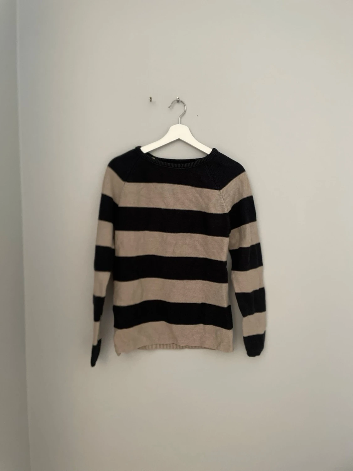 Randig stickad tröja från Selected Homme - 1