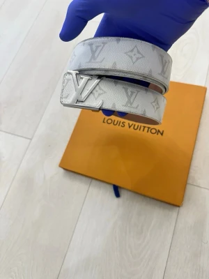 LLL bälte  - Bälte 